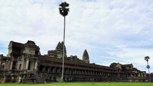 Angkor Wat Sunrise Tour with Angkor Thom - Itinerary Details